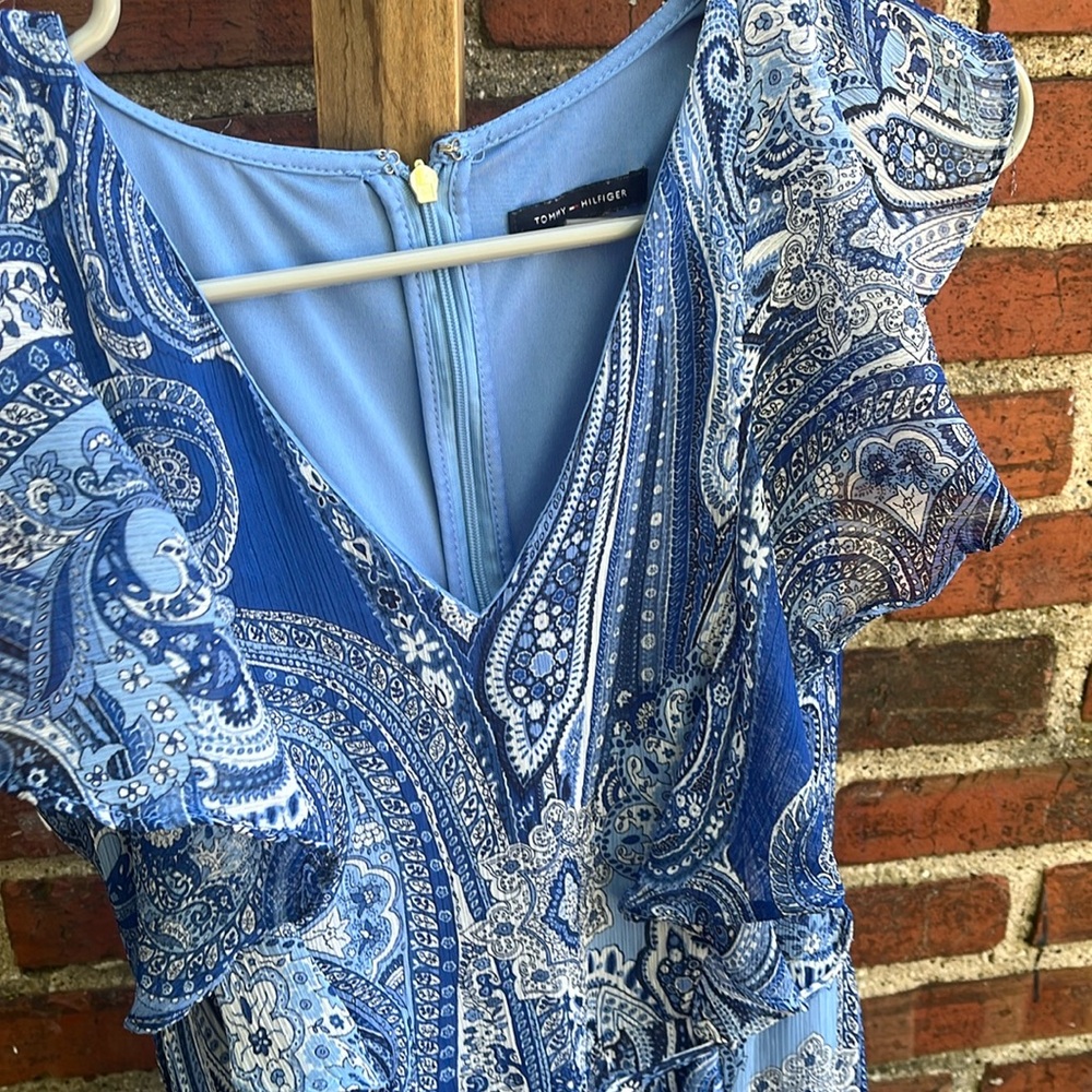 Blue Paisley Dress from Tommy Hilfiger Sz 6